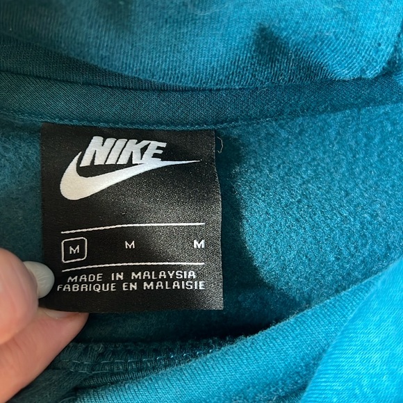 NWOT: Nike Dark Peacock Blue Hoodie, Geometric design - Picture 4 of 8